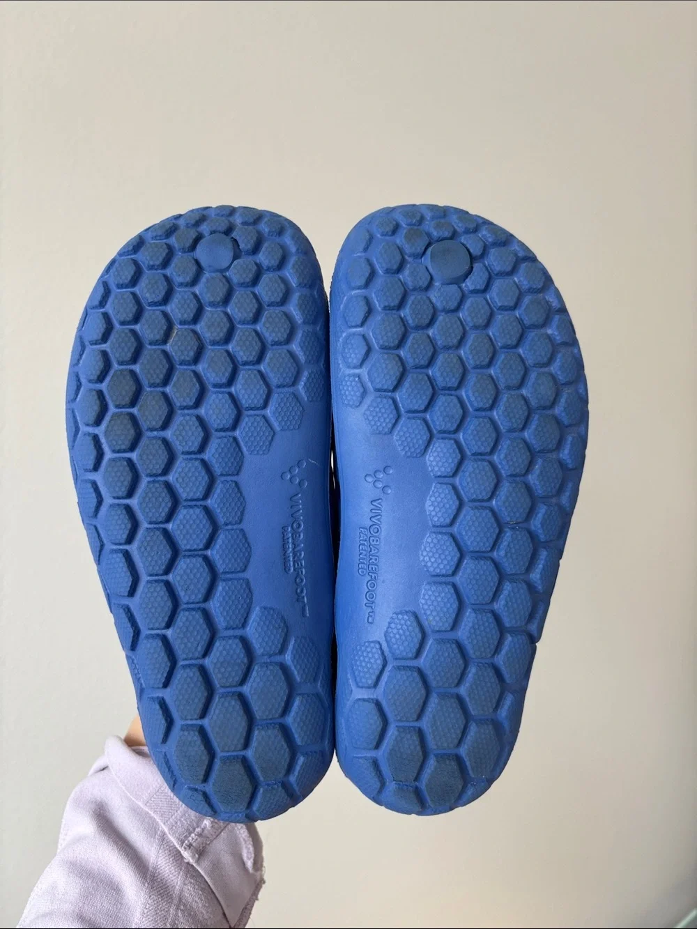 Vivobarefoot Ultra Bloom Kids Amparo Blue kids size EU 29 Us 11.5Y EUC grounding
